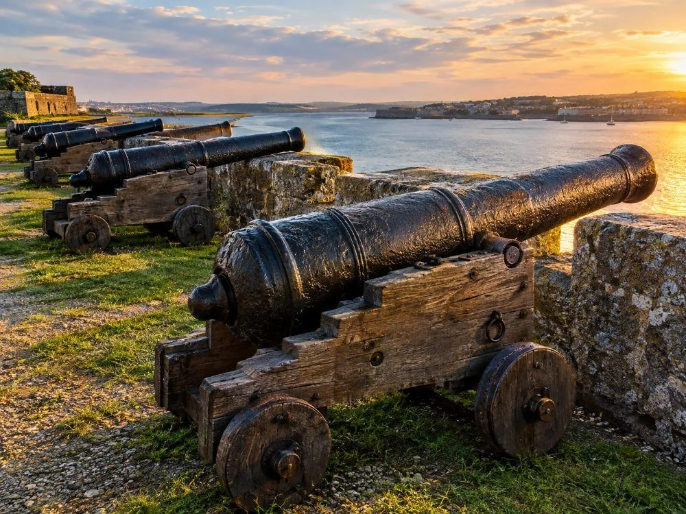Cannons on a bastion, pointed at the approach from the sea the fortress was built to watch.